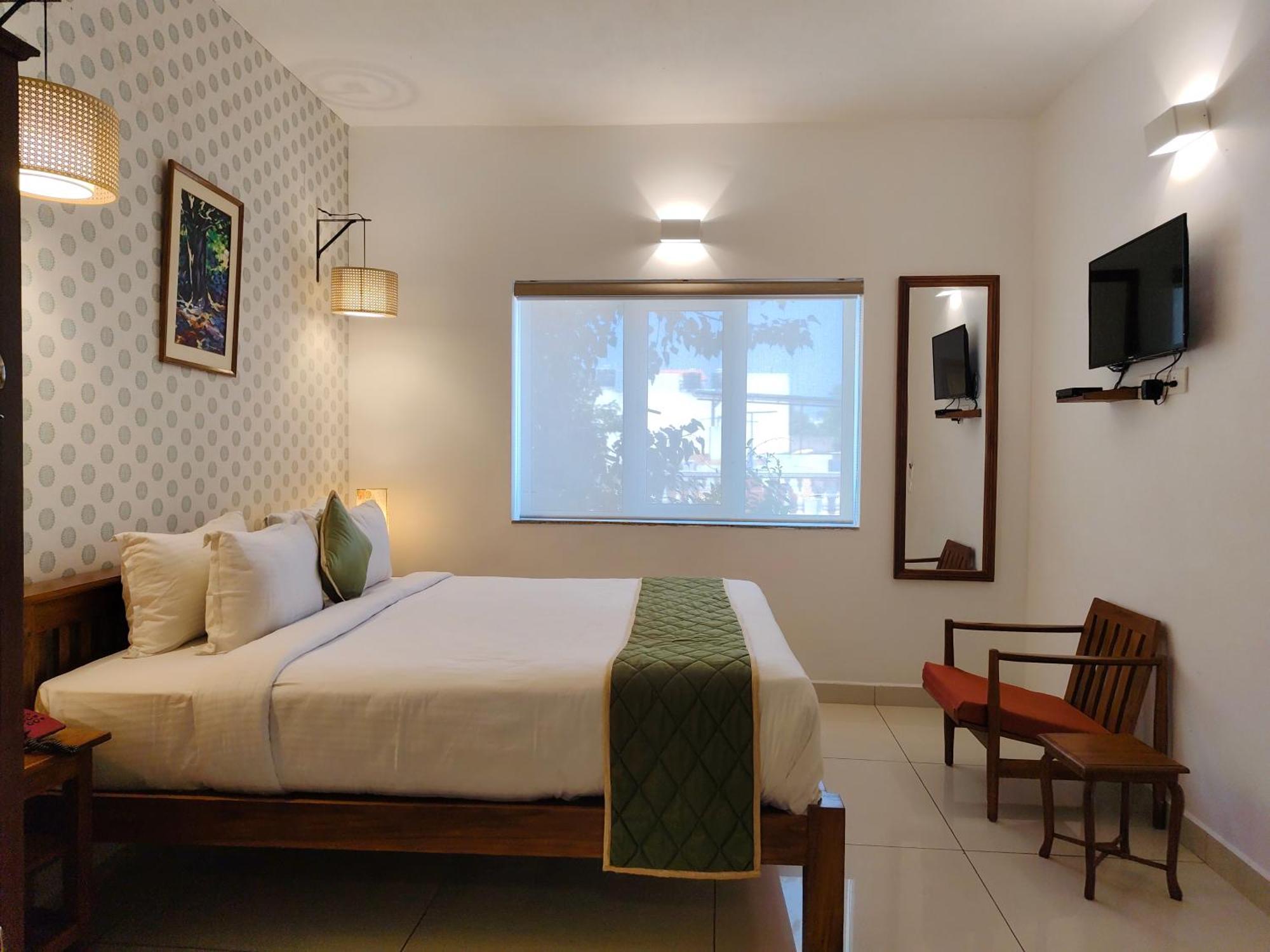 Hotel Aura By Woco Stays Pondicherry Exterior photo